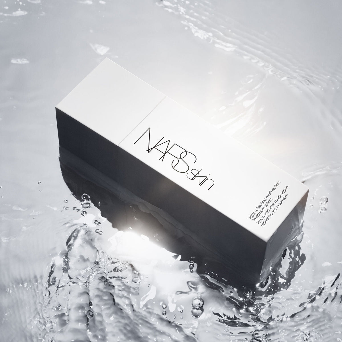 Light Reflecting™ Toning Treatment Lotion