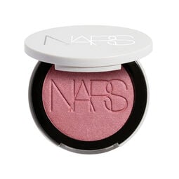 Light Reflecting™ Luminizing Blush